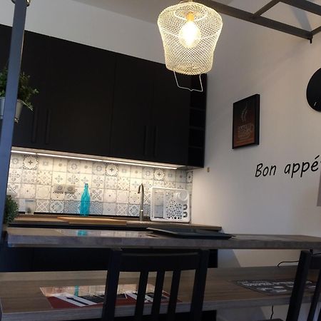 Une Terrasse Aux Chartrons Bordeaux Dış mekan fotoğraf